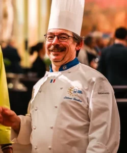 les-bons-buffets-traiteur-gastronomique-toulouse-paris-organisateur-evenement-culinaire-accueil-partenaire-portrait-2